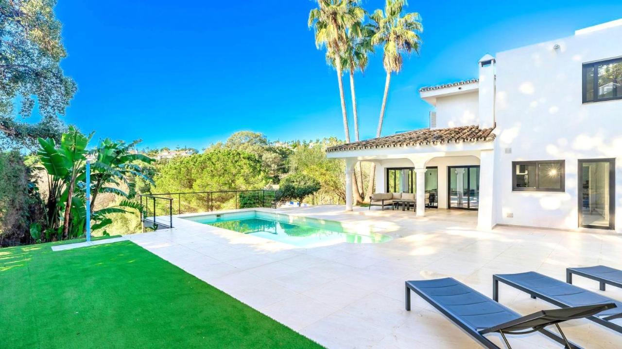 4 Bdrms Charming 3 Palms In Elviria, Sea Views! * Marbella