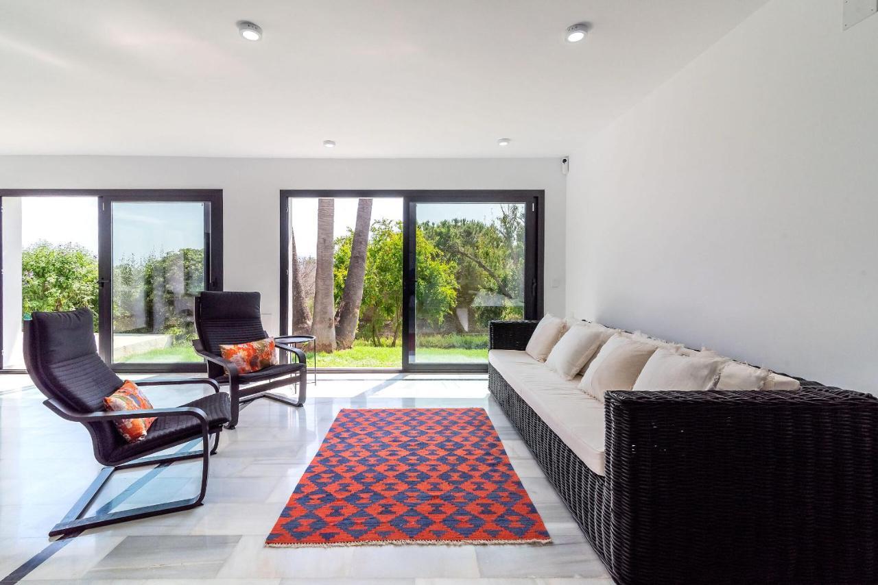 4 Bdrms Charming 3 Palms In Elviria, Sea Views! * Marbella